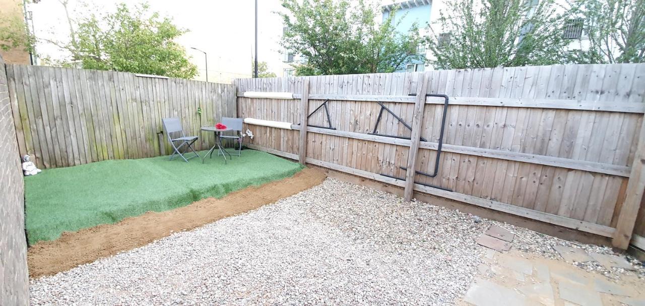 Trendy, Modern Garden Posh Peckham Apartment Londyn Zewnętrze zdjęcie